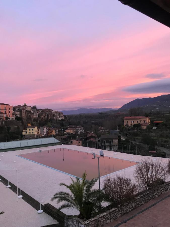 Le Rocce Bed and Breakfast SantʼAgata deʼ Goti Exterior foto