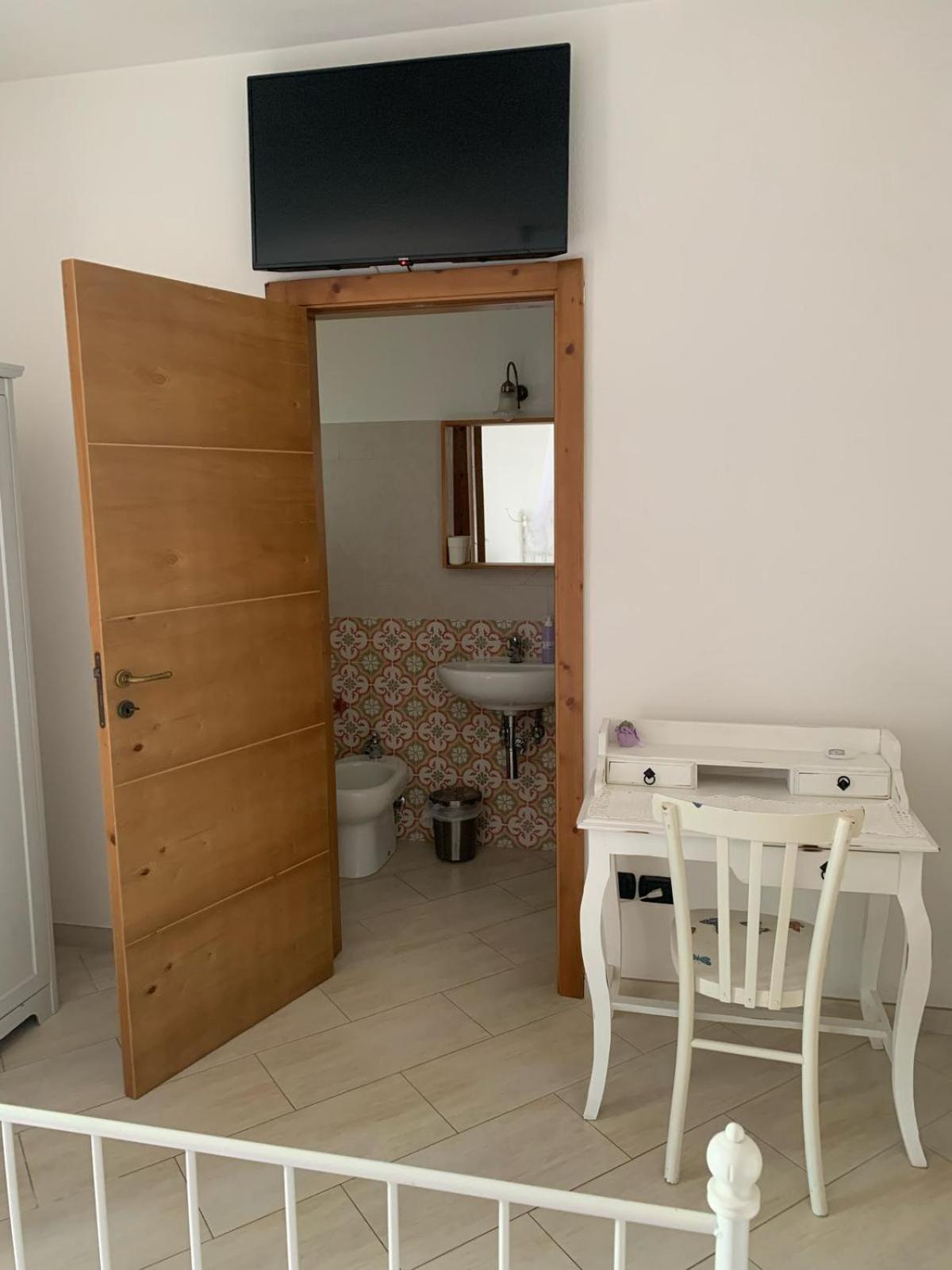 Bed and Breakfast Le Rocce SantʼAgata deʼ Goti Exterior foto