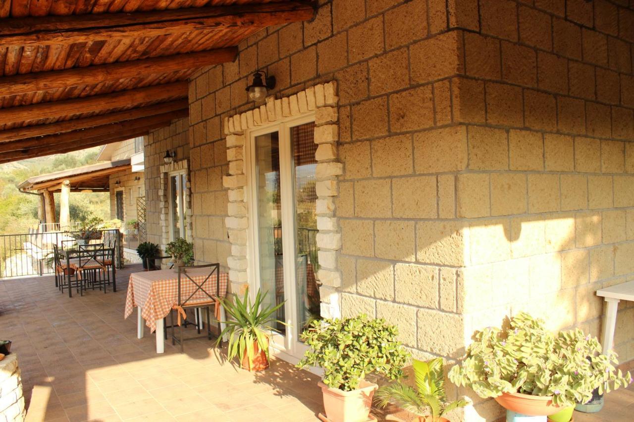 Le Rocce Bed and Breakfast SantʼAgata deʼ Goti Exterior foto